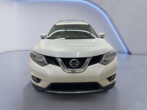 Used 2016 Nissan Rogue SL w/ SL Premium Package image 2