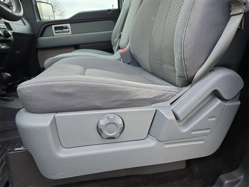 Used 2011 Ford F150 STX w/ Communications Pkg image 22