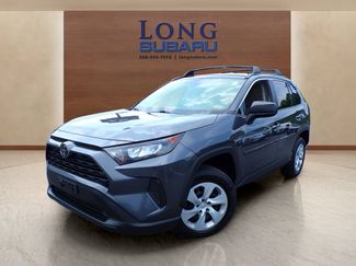 Used 2019 Toyota RAV4 LE w/ Carpet Mat Package AWD/4WD video 1