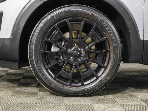 Used 2022 Kia Telluride SX w/ SX Prestige Package image 26