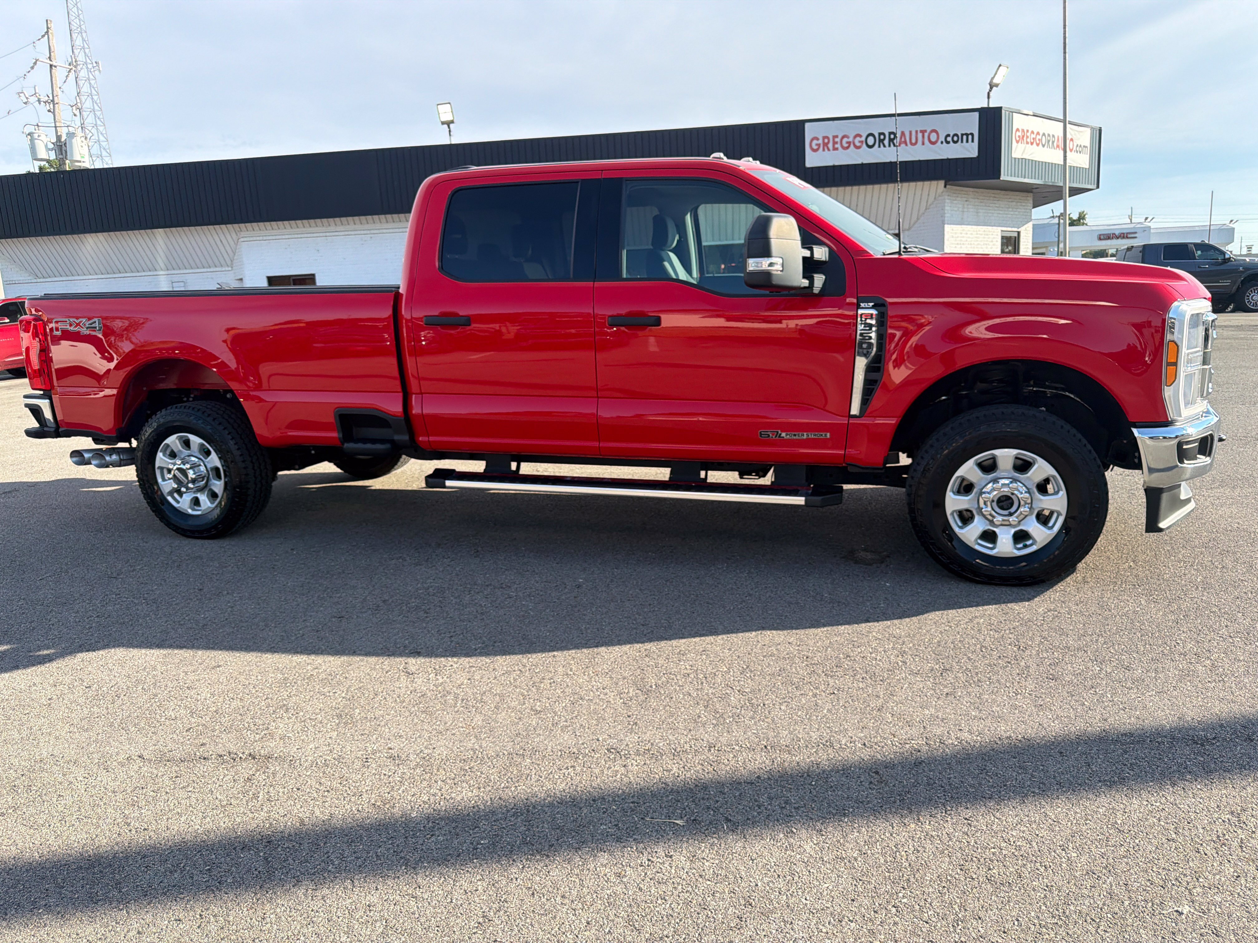Used 2024 Ford F350 XLT AWD/4WD image 4