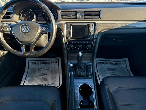 Used 2016 Volkswagen Passat 1.8T SE image 27
