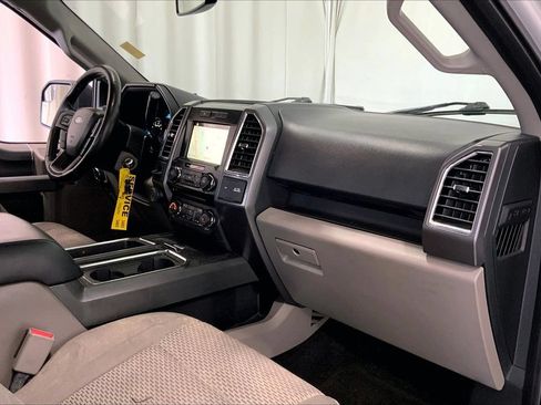 Used 2016 Ford F150 XLT w/ Equipment Group 302A Luxury RWD image 28