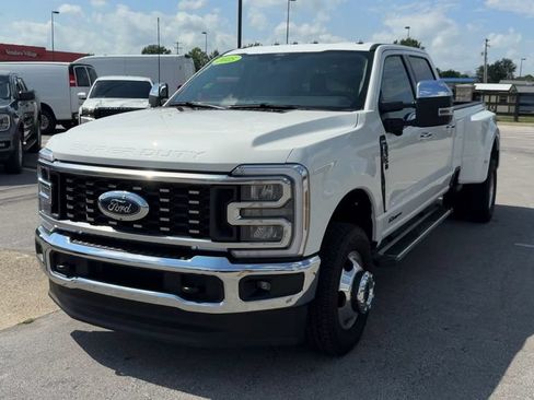 Used 2025 Ford F350 Lariat w/ Chrome Package AWD/4WD image 2
