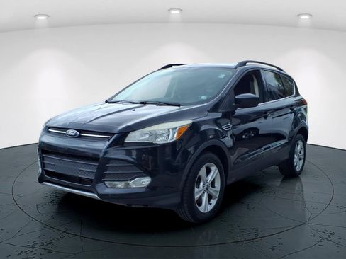 Used 2014 Ford Escape SE w/ Equipment Group 201A AWD/4WD image 5