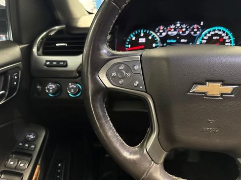 Used 2017 Chevrolet Suburban Premier AWD/4WD image 7