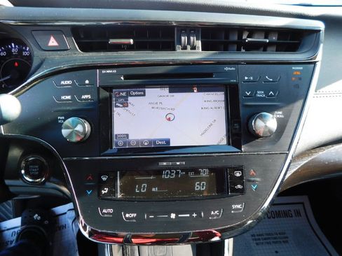 Used 2016 Toyota Avalon XLE FWD image 32