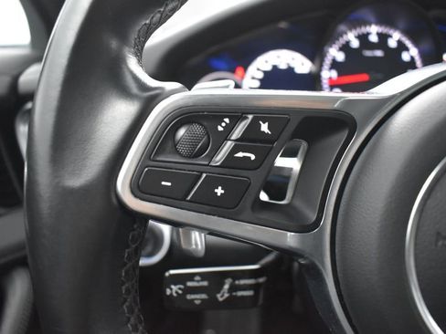 Used 2018 Porsche Panamera 4S AWD/4WD image 17