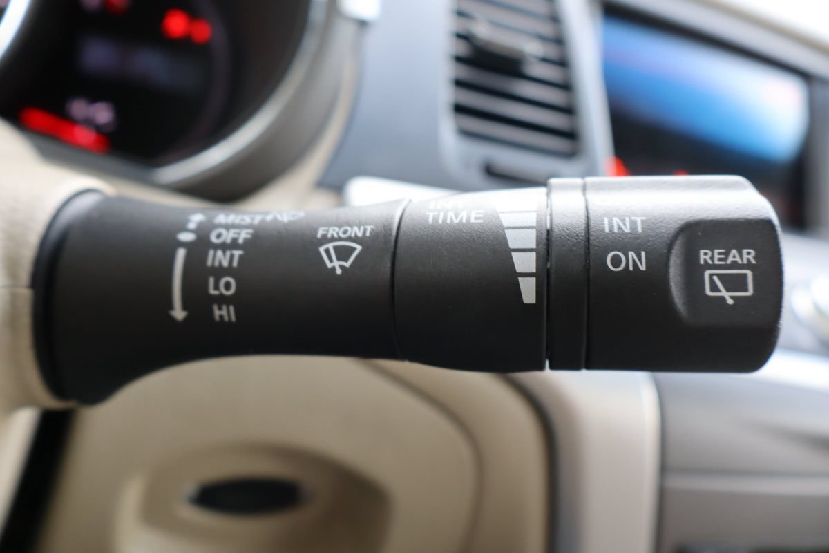 Used 2013 Nissan Murano S AWD/4WD image 31