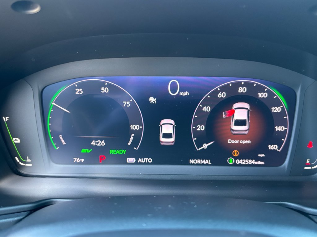Used 2025 Honda Accord Sport image 29