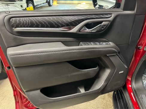 Certified 2024 GMC Yukon XL Denali w/ Max Trailering Package image 16