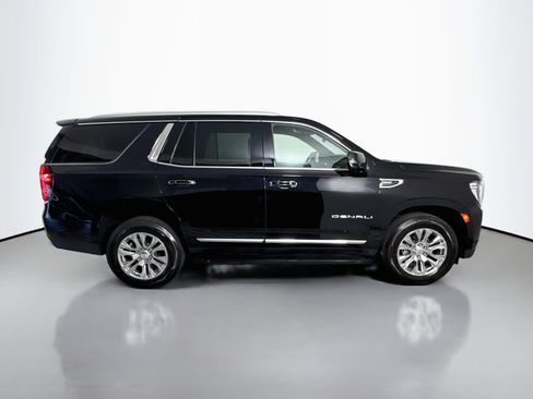 Used 2023 GMC Yukon Denali AWD/4WD image 11