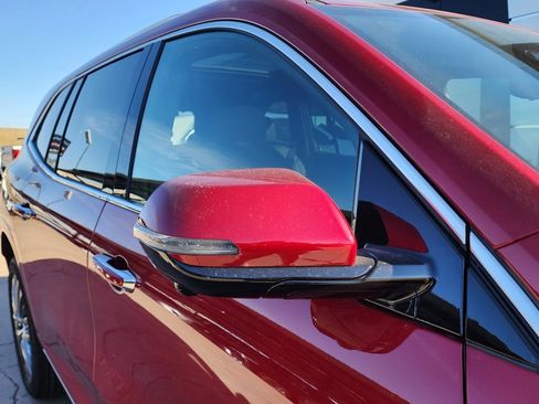 New 2026 Buick Enclave Avenir image 11