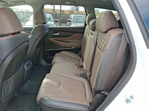 Certified 2023 Hyundai Santa Fe Limited image 10