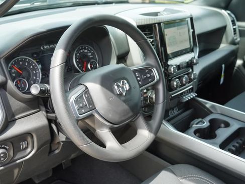 New 2026 RAM 1500 Express AWD/4WD image 15