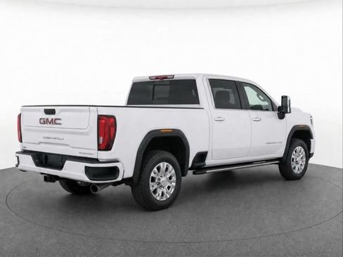 Certified 2023 GMC Sierra 3500 Denali w/ Denali Ultimate Package AWD/4WD image 5