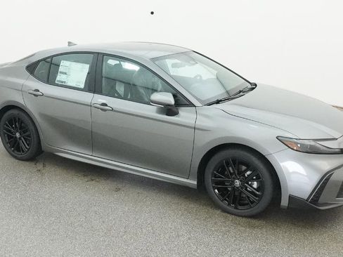 New 2026 Toyota Camry SE FWD image 70