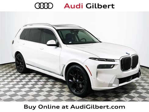 Used 2024 BMW X7 xDrive40i w/ Premium Package image 1