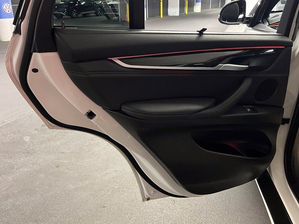 Used 2017 BMW X5 xDrive35d AWD/4WD image 21