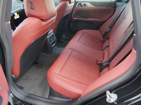 New 2026 BMW i4 eDrive40 w/ M Sport Package RWD image 19