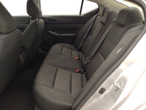 Used 2024 Nissan Altima 2.5 SV image 18