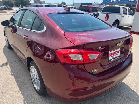 Used 2016 Chevrolet Cruze LT image 7