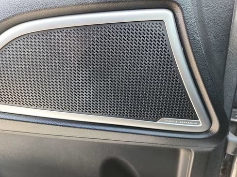 Used 2022 Kia Telluride S FWD image 27