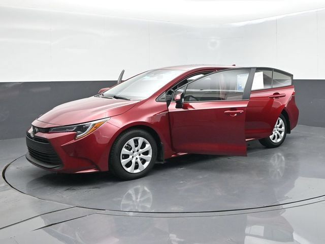Used 2025 Toyota Corolla LE FWD image 60