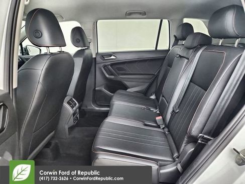 Used 2024 Volkswagen Tiguan Wolfsburg Edition AWD/4WD image 29