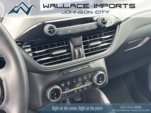 Used 2024 Ford Escape Active AWD/4WD image 25
