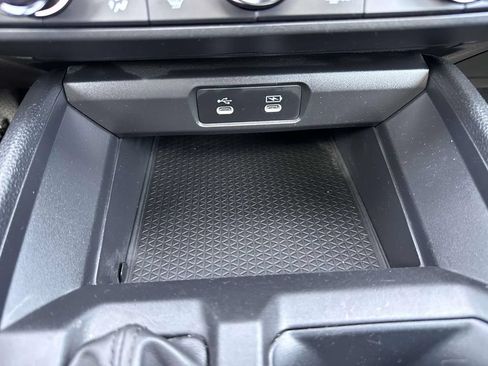 Used 2023 Honda Accord EX image 24