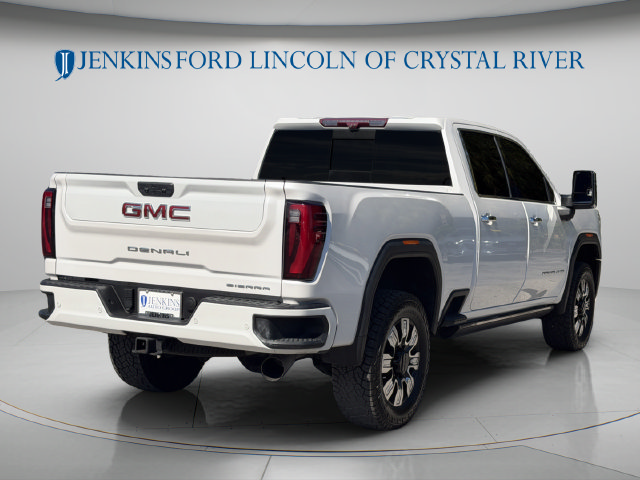 Used 2024 GMC Sierra 3500 Denali w/ Denali Reserve Package AWD/4WD image 5