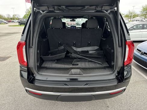 Used 2021 GMC Yukon XL SLT w/ SLT Luxury Plus Package AWD/4WD image 27