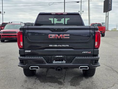 Used 2025 GMC Sierra 1500 AT4 w/ AT4 Premium Package image 5
