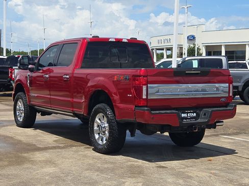 Used 2022 Ford F250 Platinum w/ FX4 Off-Road Package AWD/4WD image 7
