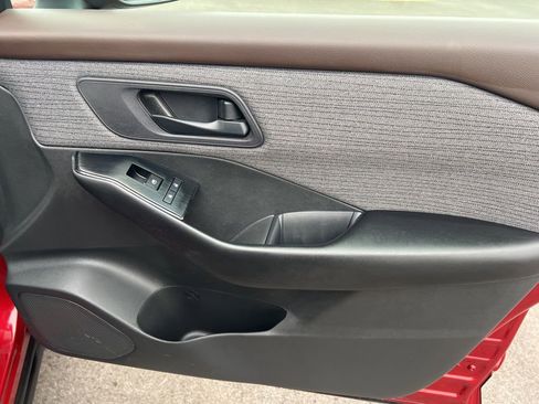 Certified 2023 Nissan Rogue S image 23