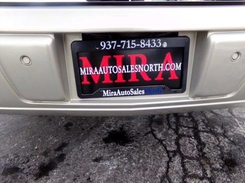 Used 2009 Cadillac DTS Luxury 5 Passenger 4dr Sedan w/ Sun And Navigation Package image 40