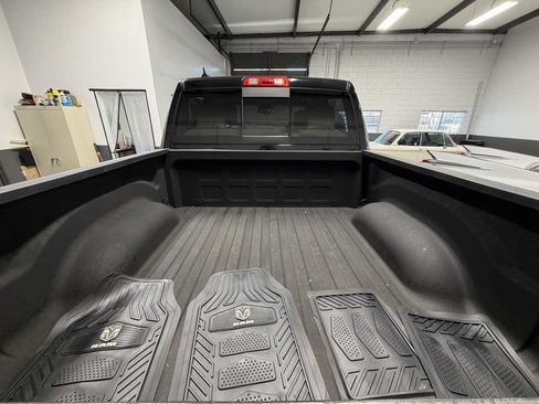 Used 2014 RAM 1500 Laramie w/ Convenience Group AWD/4WD image 7