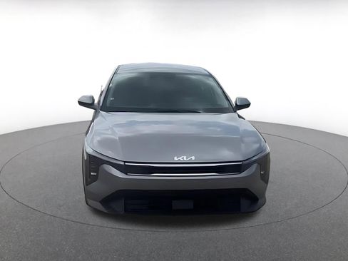Used 2025 Kia K4 LXS image 4