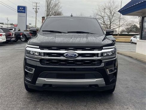 Used 2023 Ford Expedition Limited image 8
