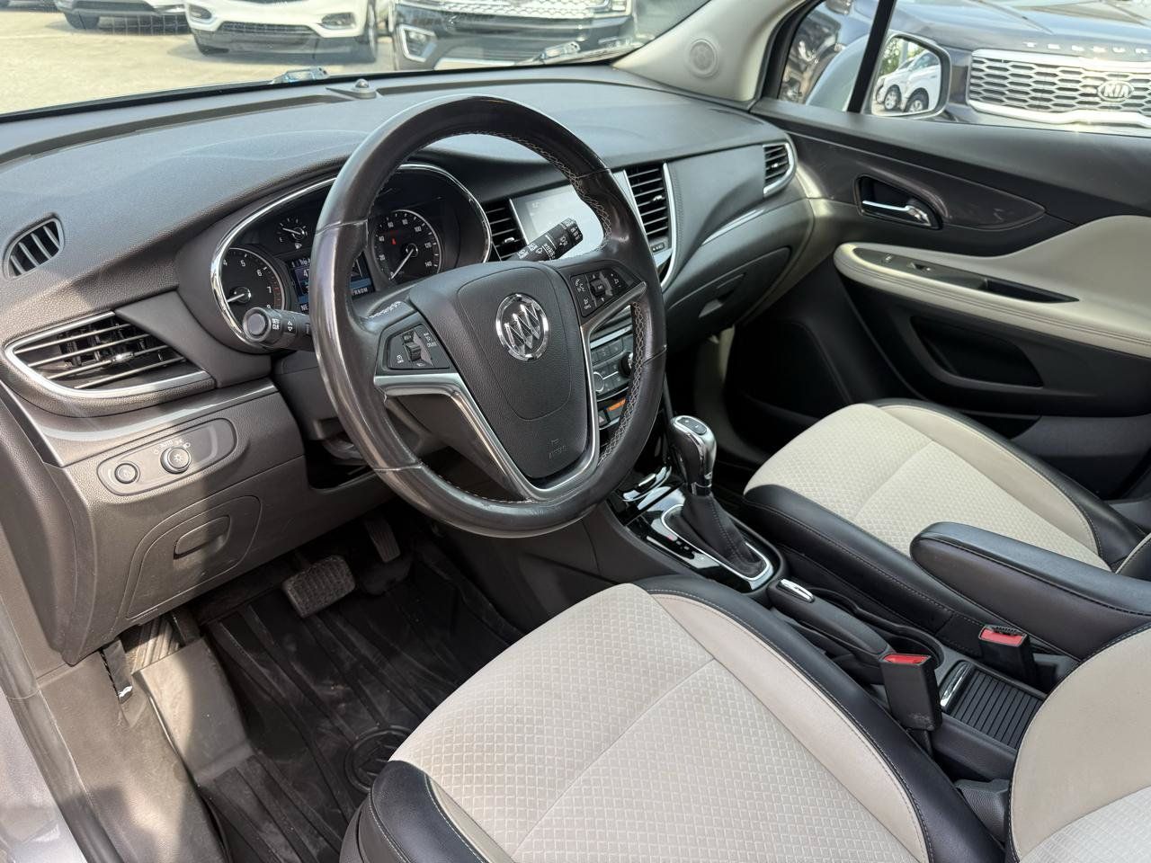 Used 2019 Buick Encore Preferred AWD/4WD image 20
