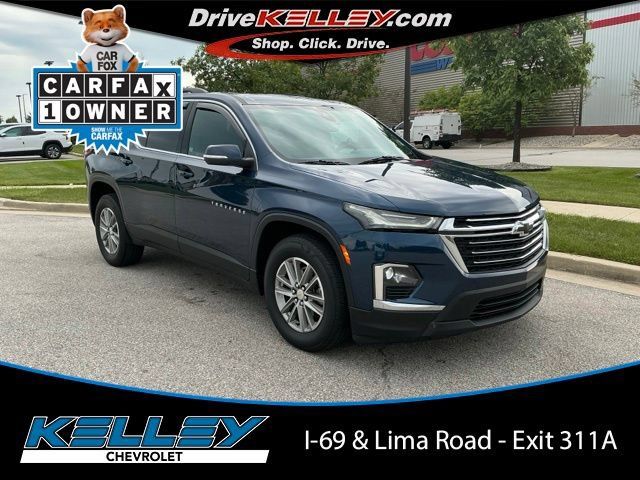 Used 2023 Chevrolet Traverse LT w/ LPO, Floor Liner Package AWD/4WD image 1