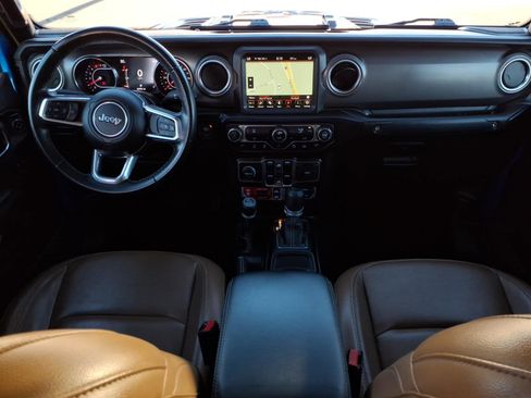 Used 2022 Jeep Gladiator Rubicon w/ LED Lighting Group image 14