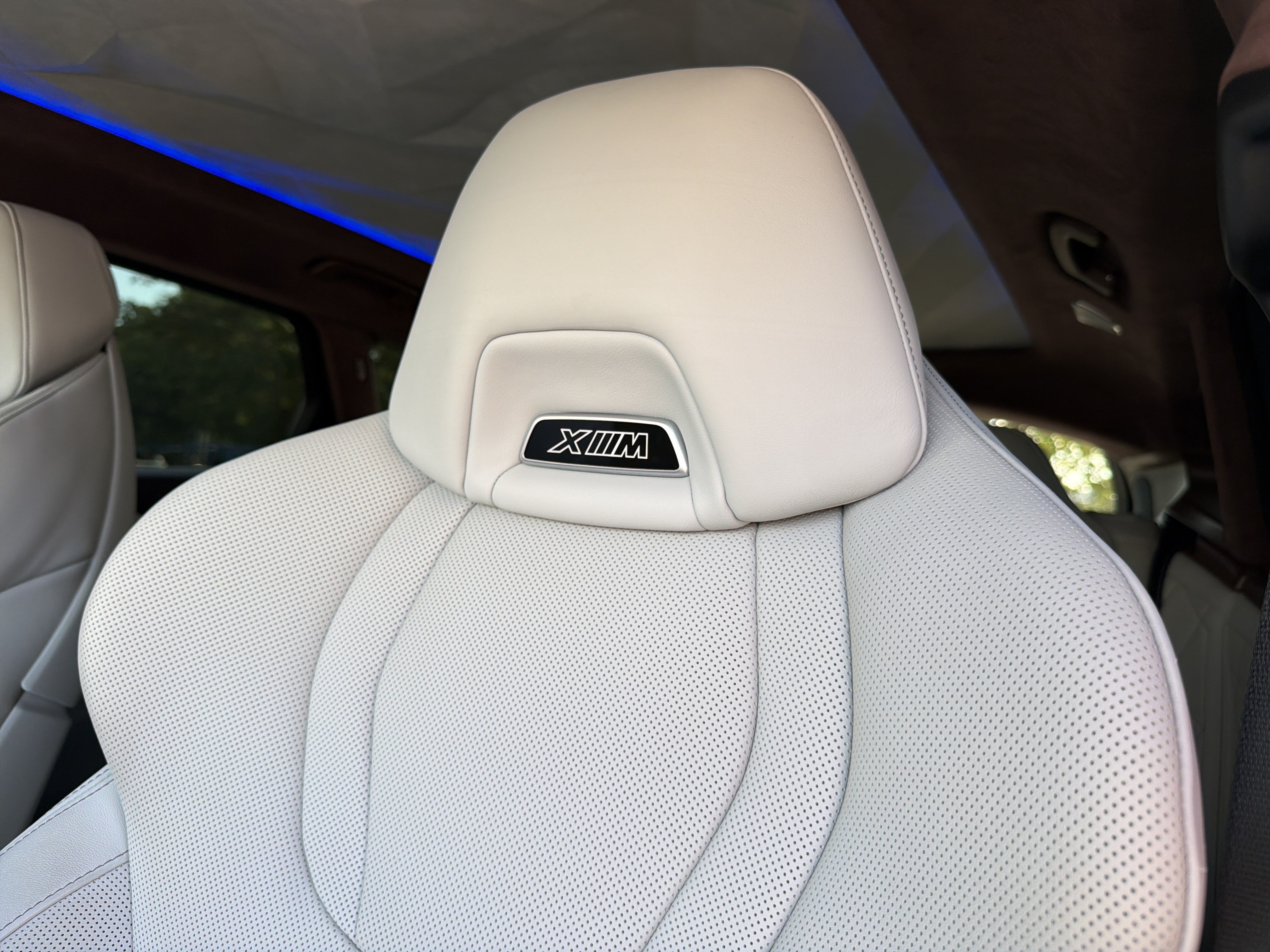 Certified 2025 BMW XM AWD/4WD image 18