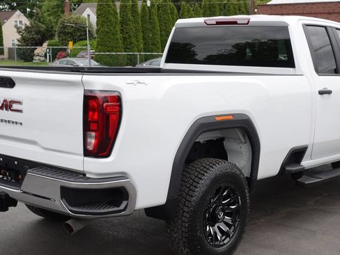 Used 2023 GMC Sierra 2500 Pro w/ Convenience Package AWD/4WD image 12