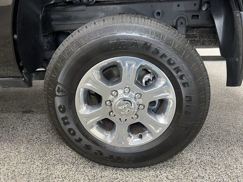 Used 2024 RAM 2500 Big Horn w/ Bed Utility Group image 22