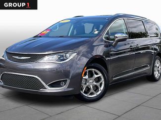 Used 2020 Chrysler Pacifica Limited video 1