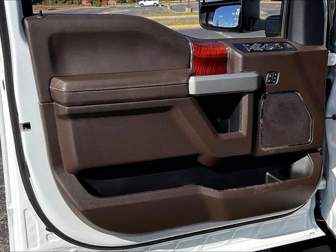 Used 2022 Ford F250 King Ranch image 19