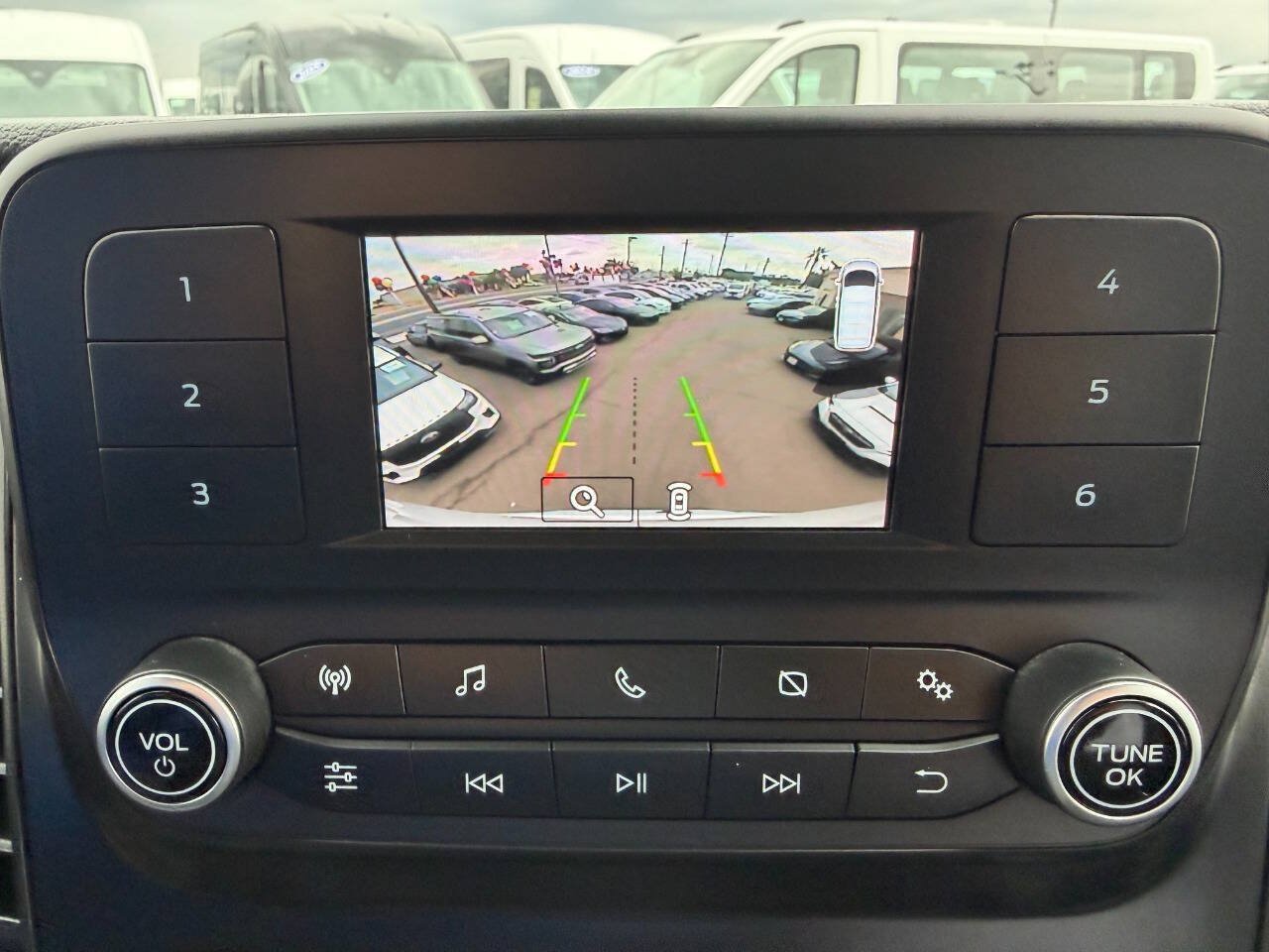 Used 2023 Ford Transit 250 148 High Roof RWD image 28