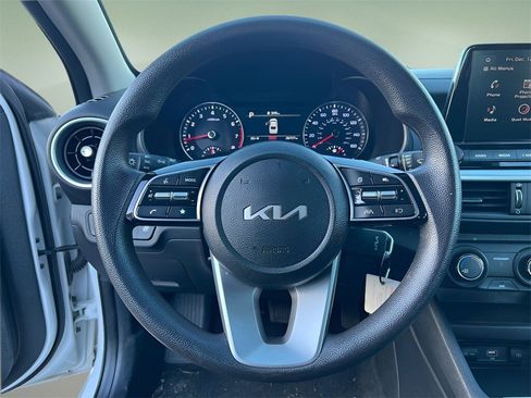 Used 2024 Kia Forte LXS image 14